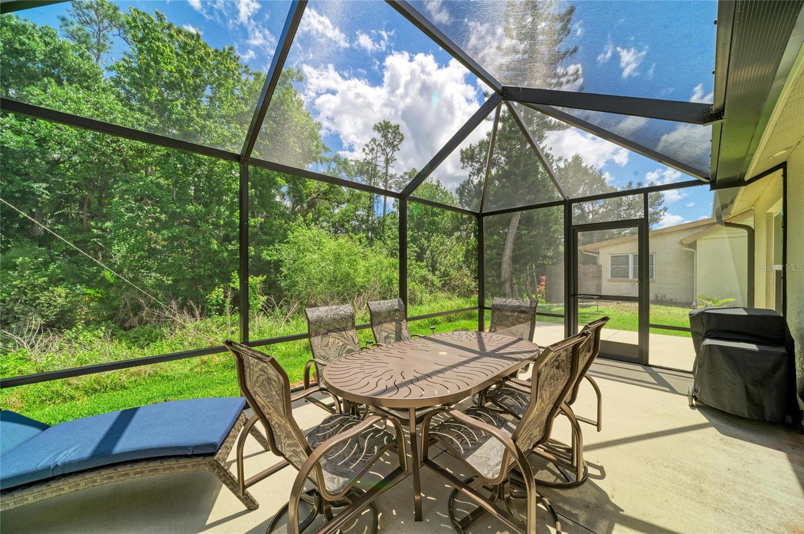 Image 38 of 57 For 1007 50th Street E