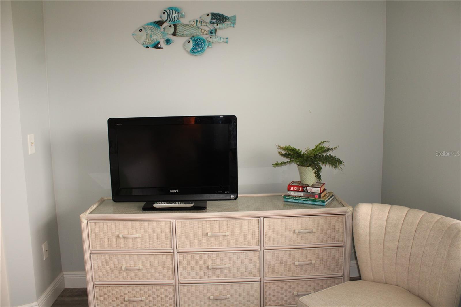 Image 29 of 61 For 4240 Ironwood Circle 404