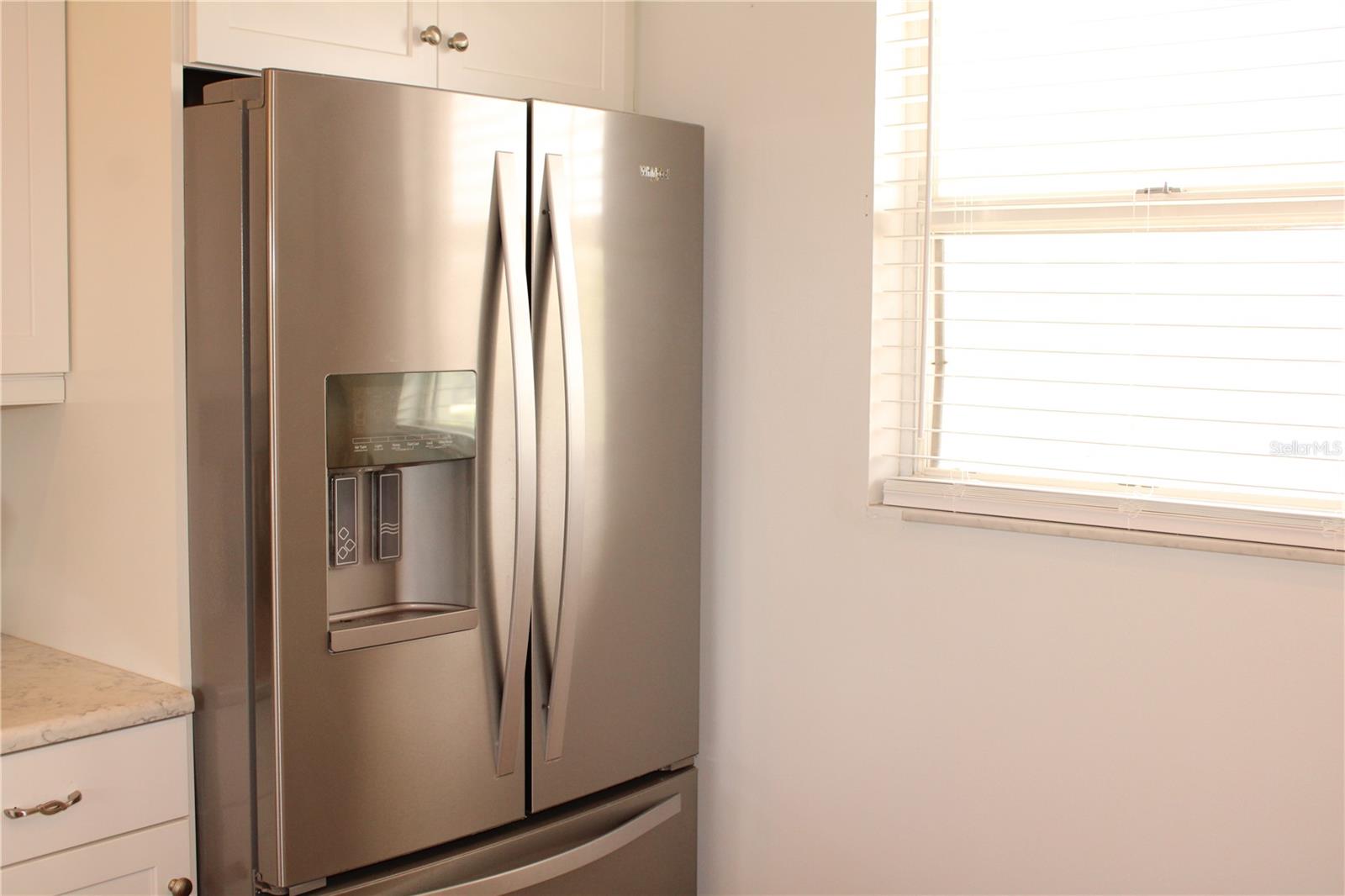 Image 5 of 61 For 4240 Ironwood Circle 404