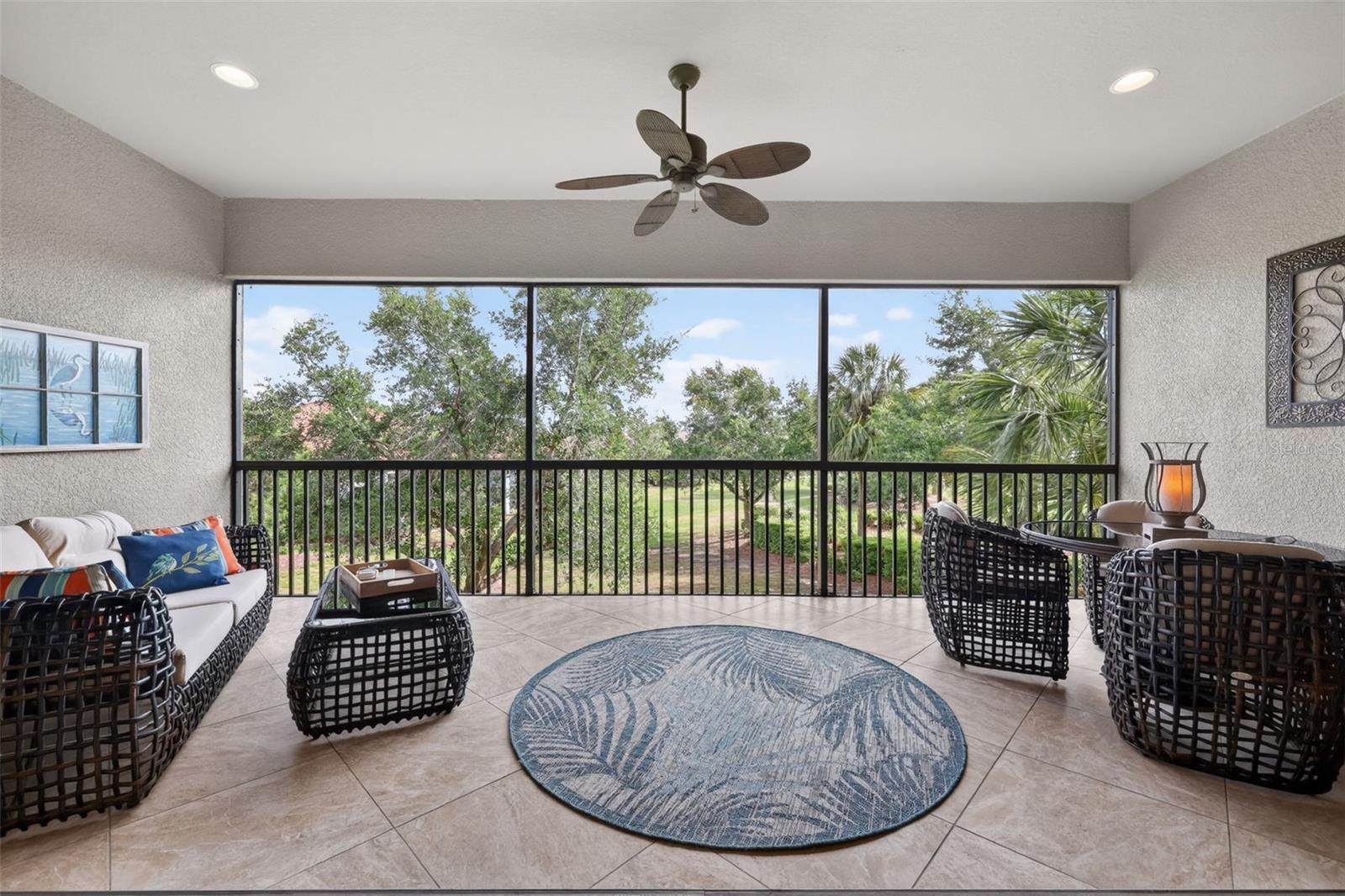 Image 12 of 75 For 13507 Messina Loop 103