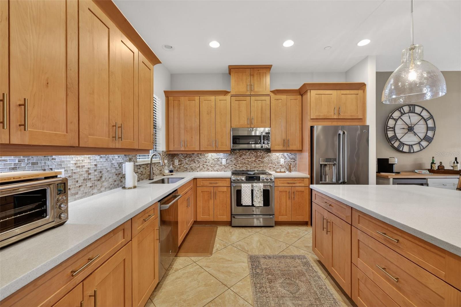 Image 16 of 75 For 13507 Messina Loop 103