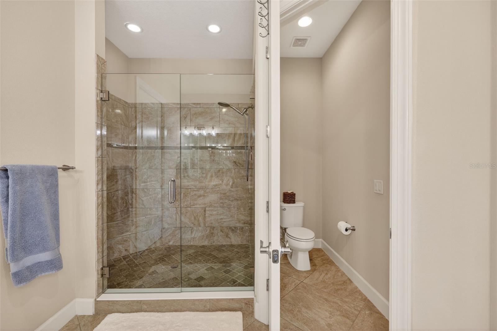 Image 23 of 75 For 13507 Messina Loop 103