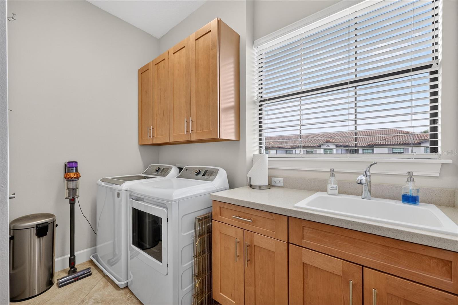 Image 26 of 75 For 13507 Messina Loop 103