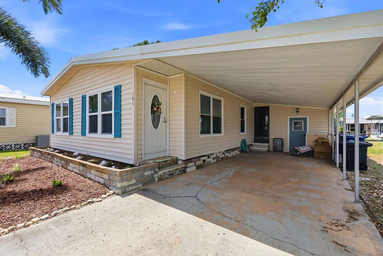 Image 6 of 39 For 6710 36th Avenue E 181