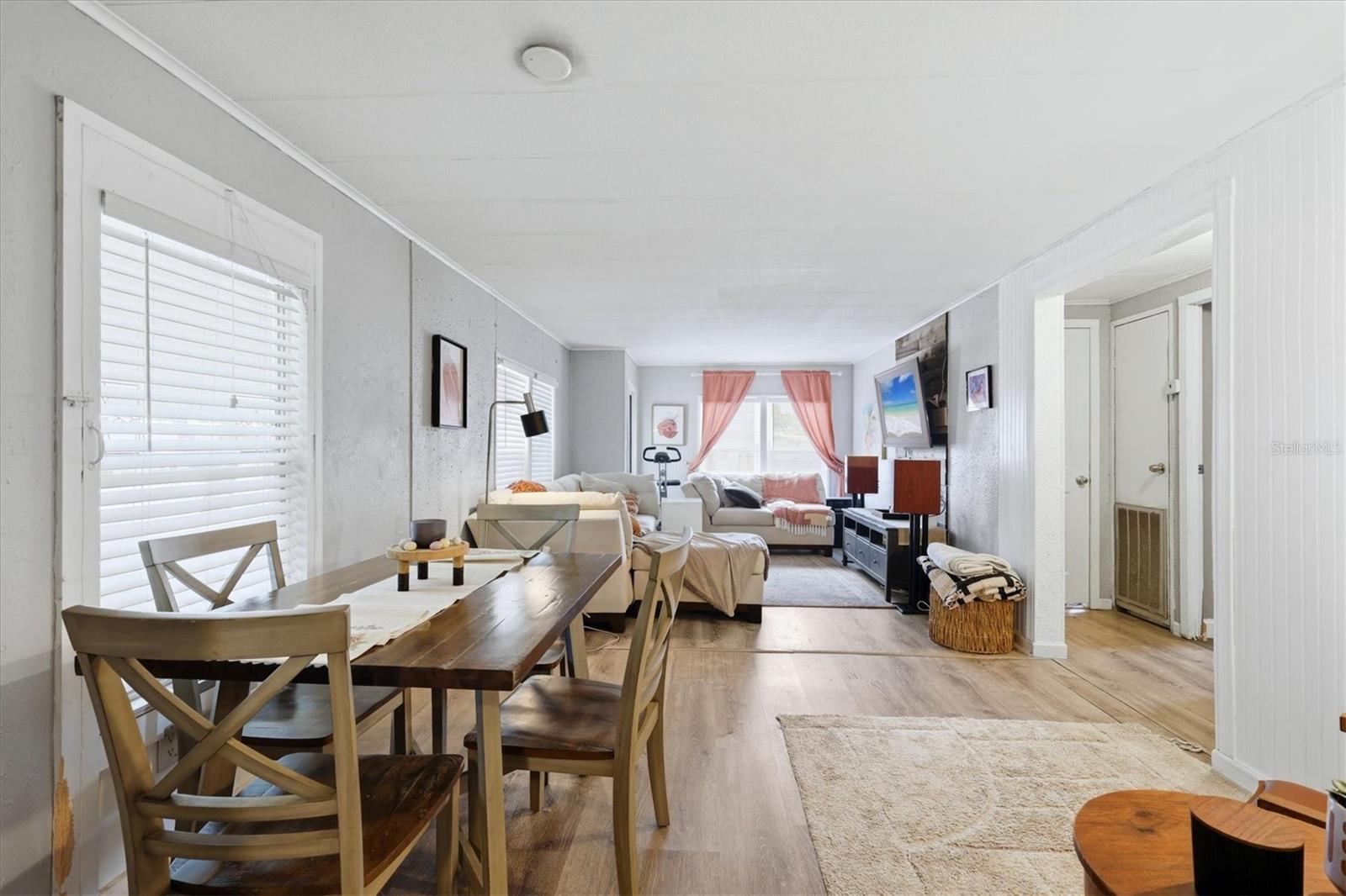 Image 9 of 39 For 6710 36th Avenue E 181