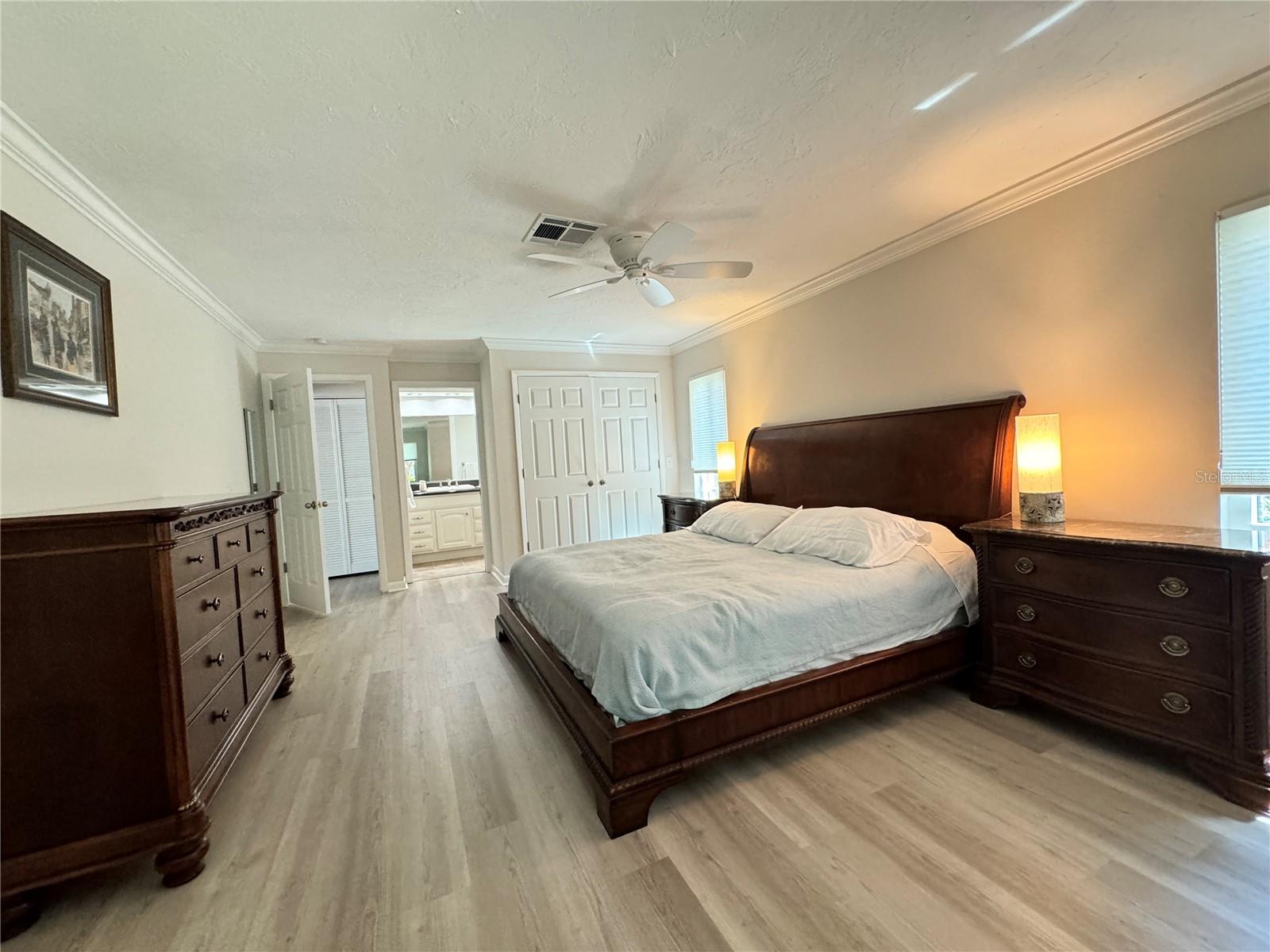 Image 20 of 35 For 6403 Meadowlark Lane