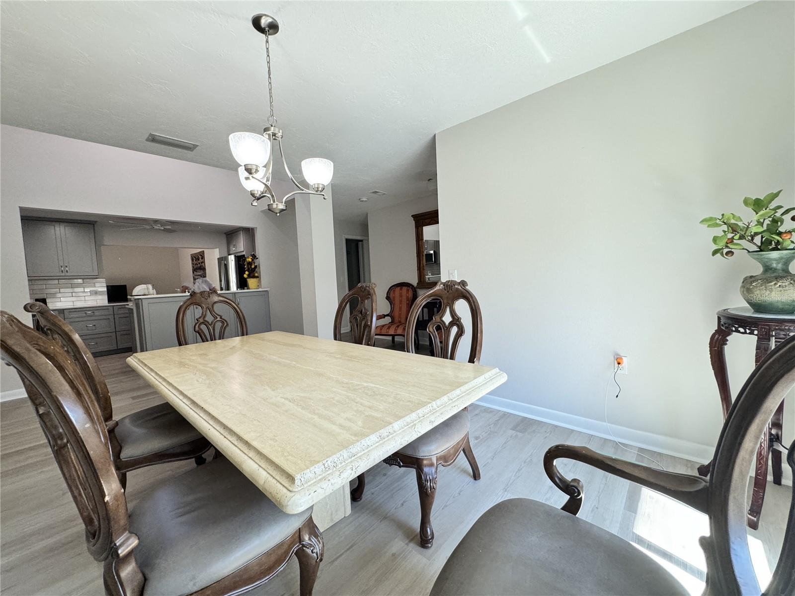 Image 8 of 35 For 6403 Meadowlark Lane