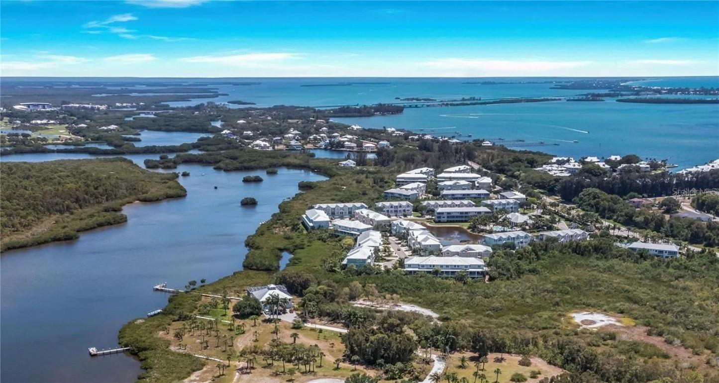 Image 23 of 28 For 10420 Coral Landings Lane 115