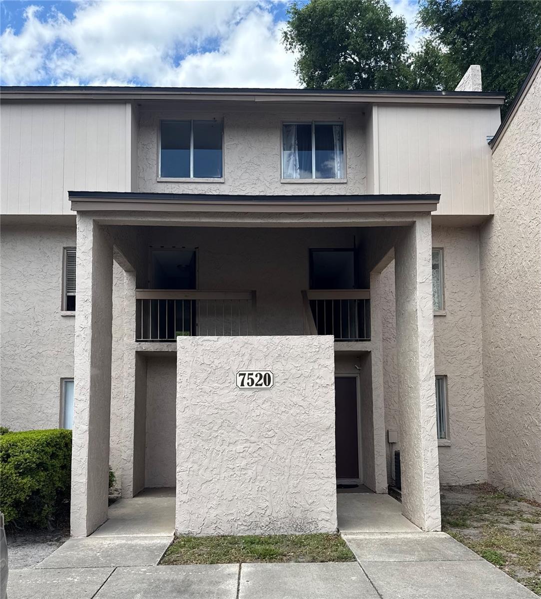 Details for 7520 Needle Leaf Place 40, TAMPA, FL 33617