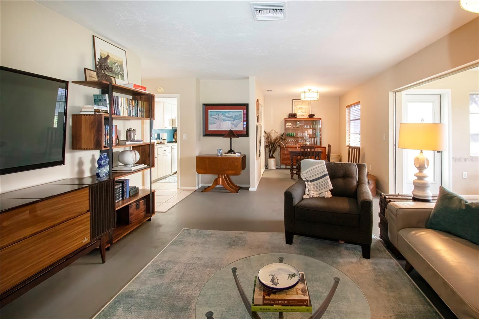 Image 10 of 63 For 3252 Westford Lane 122