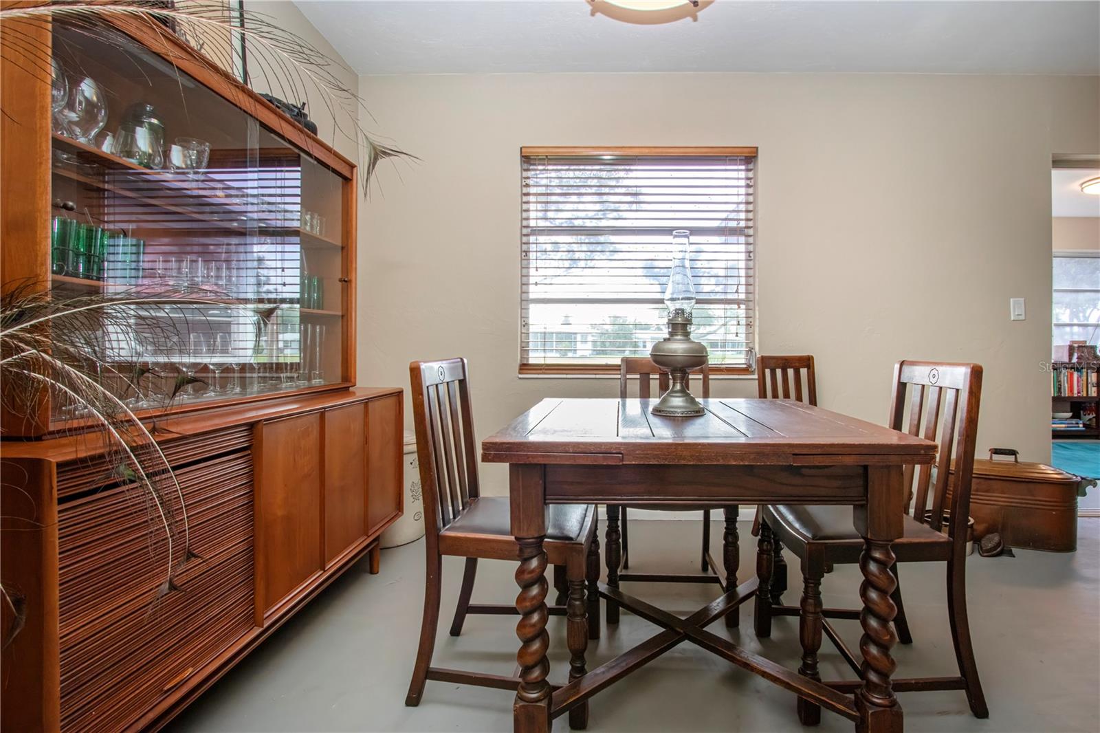 Image 16 of 63 For 3252 Westford Lane 122