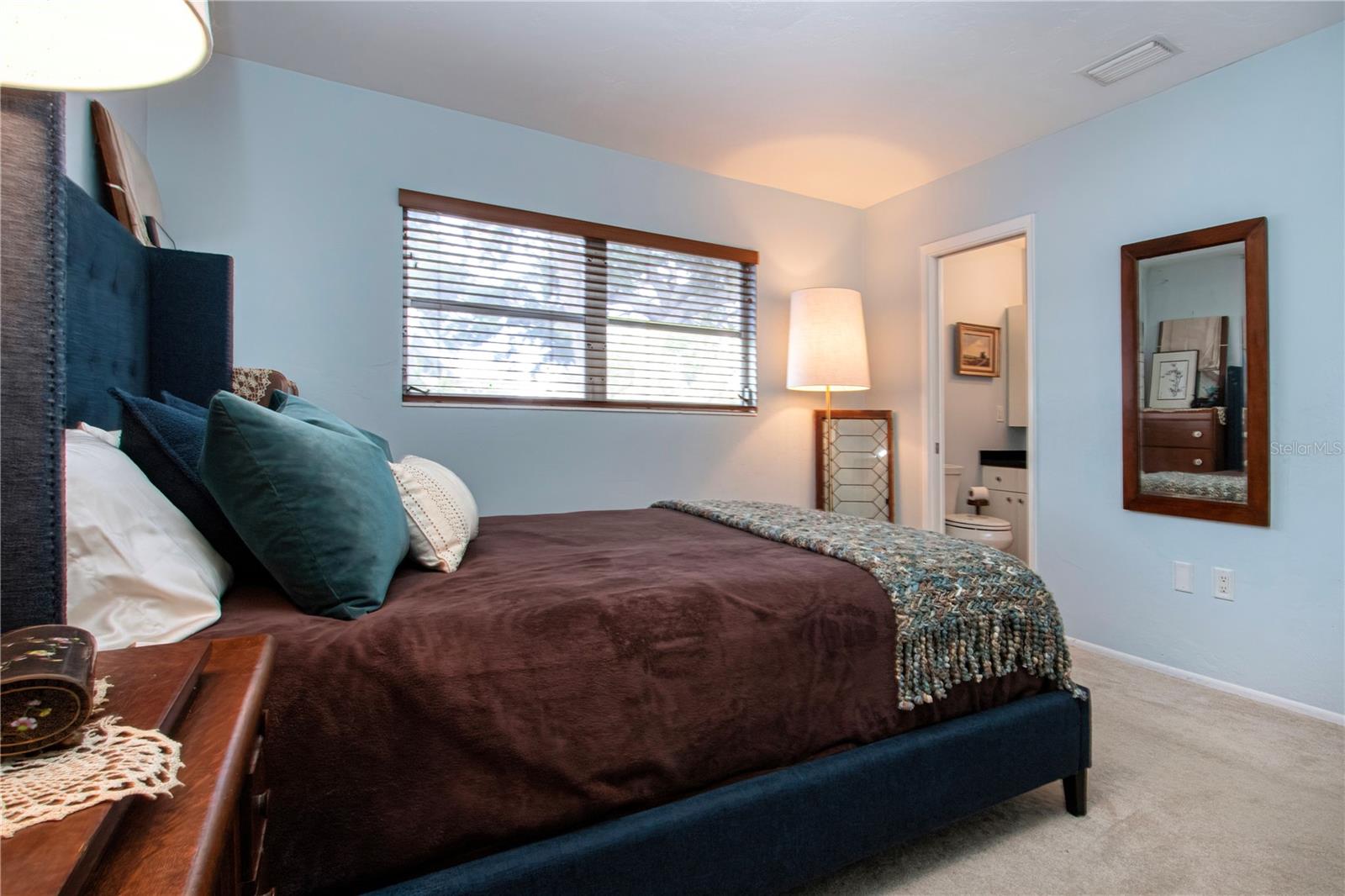 Image 32 of 63 For 3252 Westford Lane 122