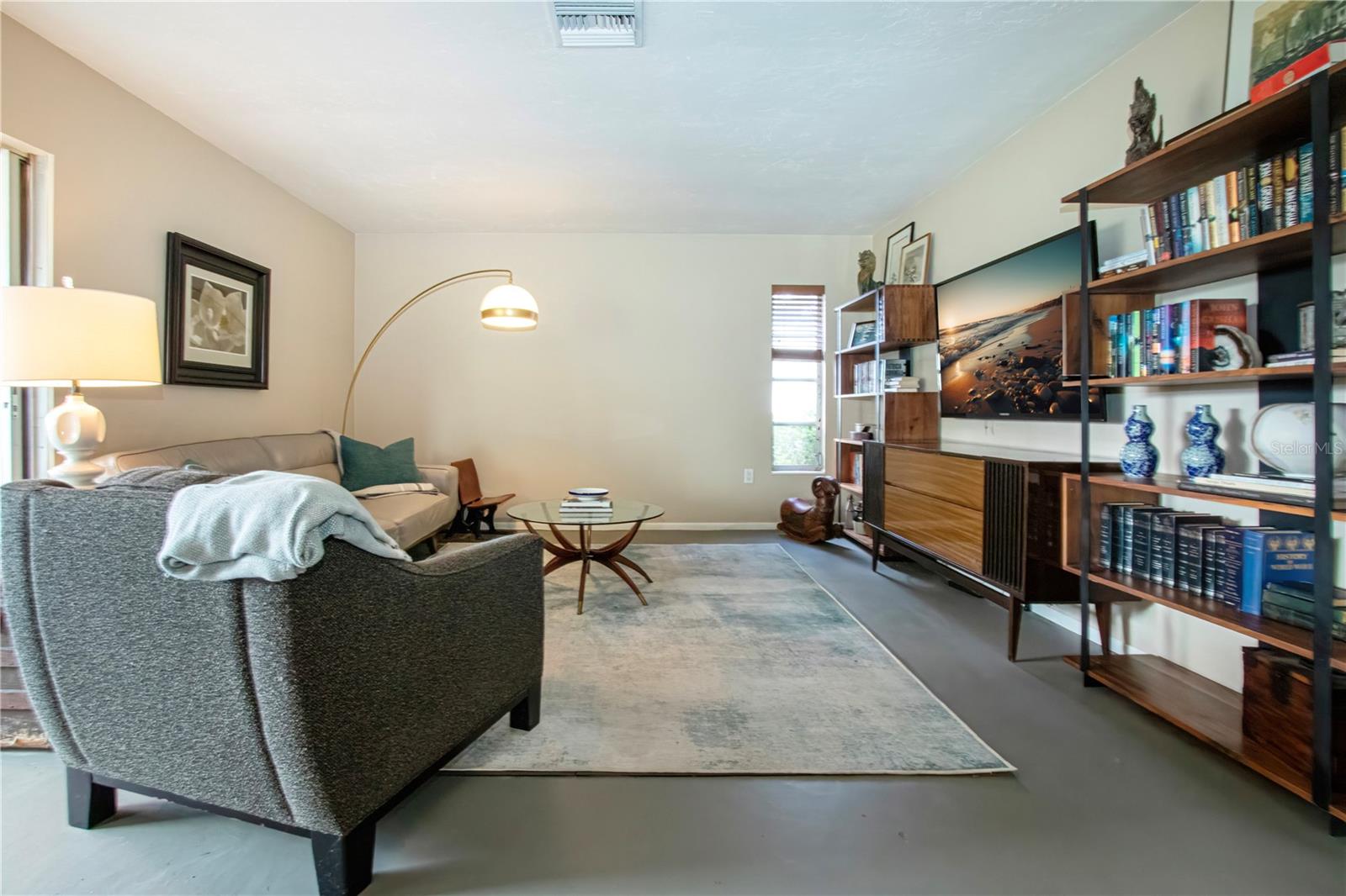 Image 7 of 63 For 3252 Westford Lane 122