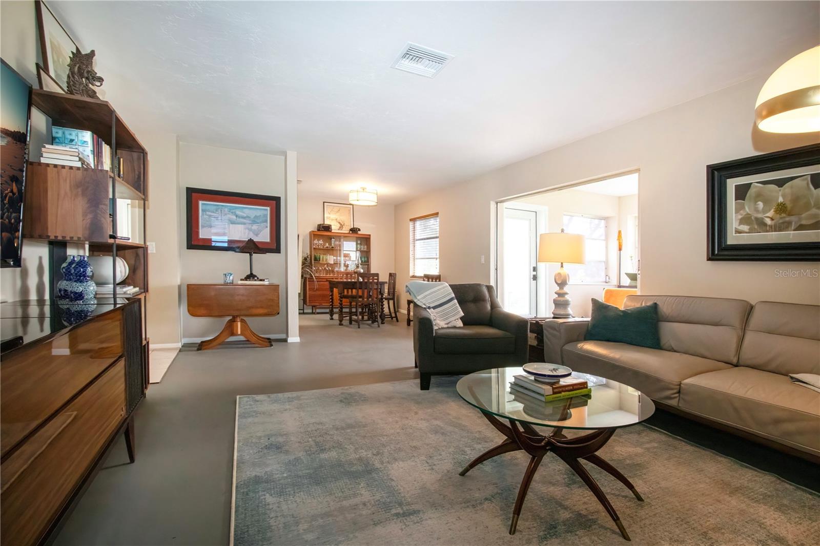 Image 8 of 63 For 3252 Westford Lane 122