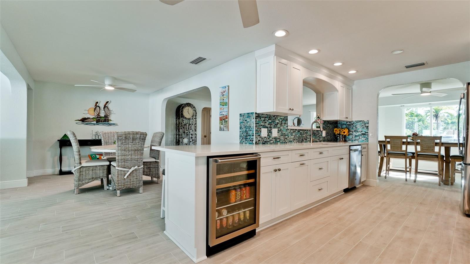 Listing photo id 16 for 504 69th Street