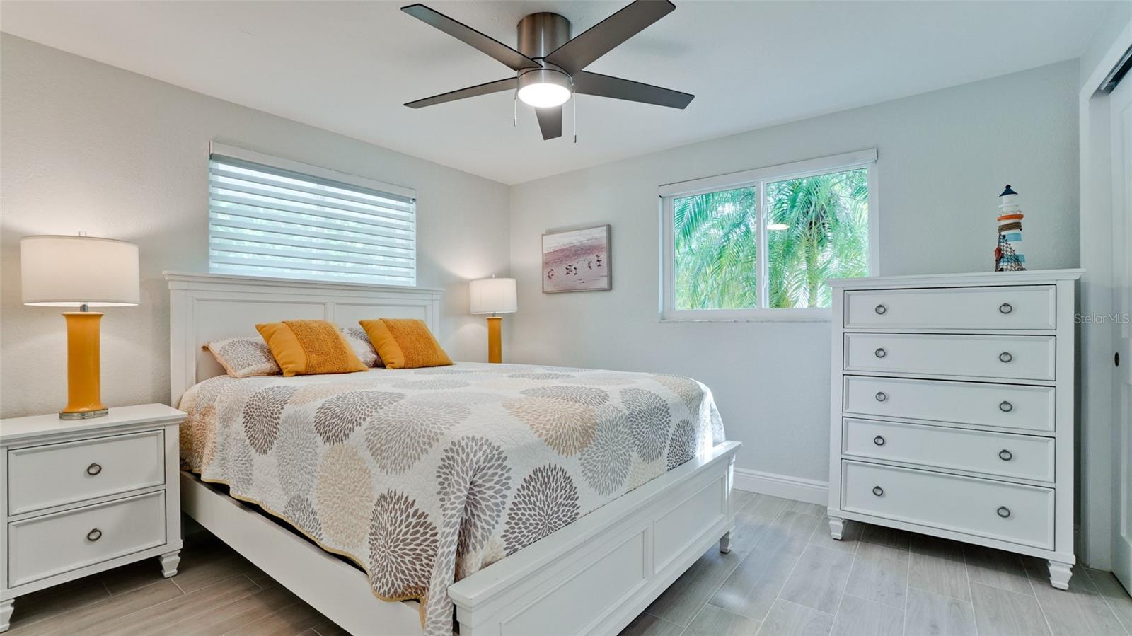 Listing photo id 27 for 504 69th Street