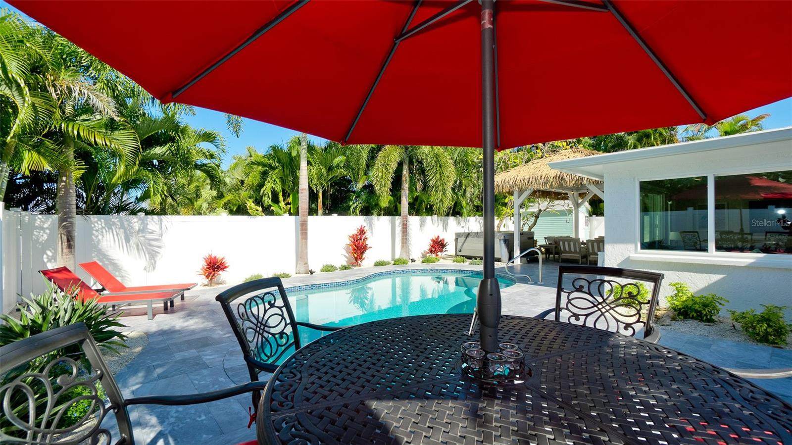 Listing photo id 37 for 504 69th Street