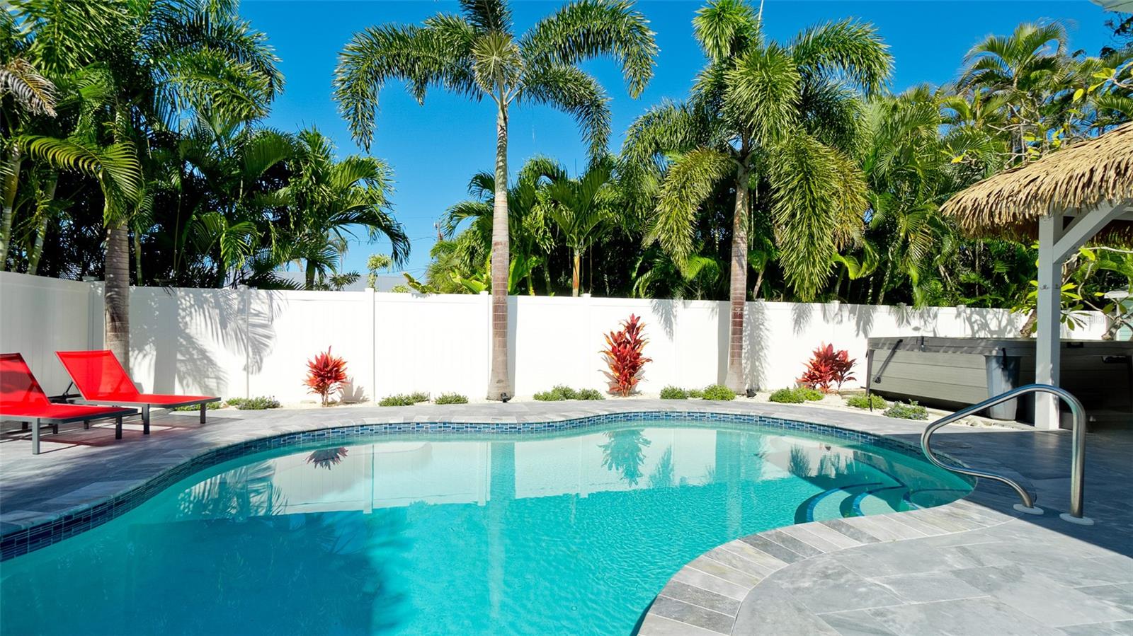 Listing photo id 38 for 504 69th Street