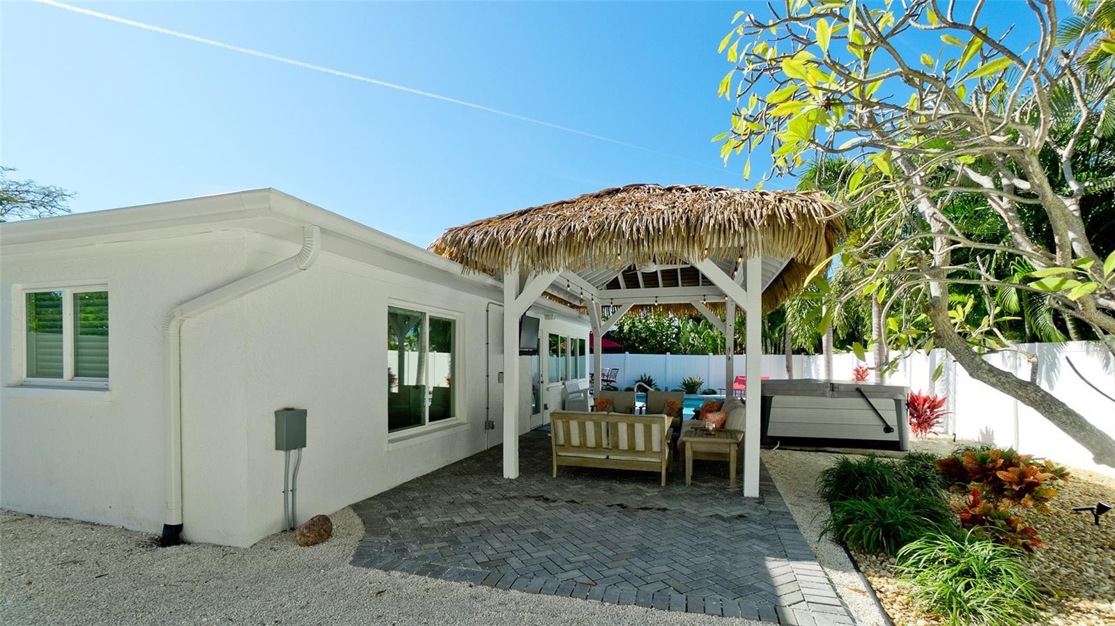 Listing photo id 41 for 504 69th Street