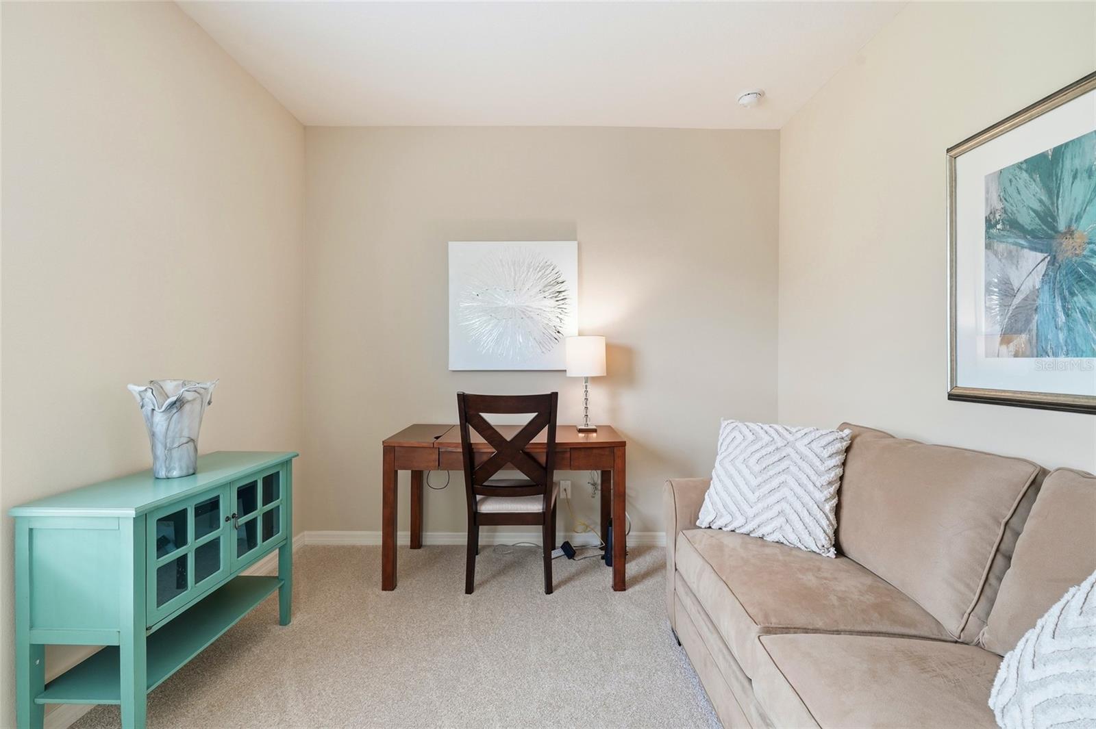 Image 15 of 35 For 7321 Skybird Road 397