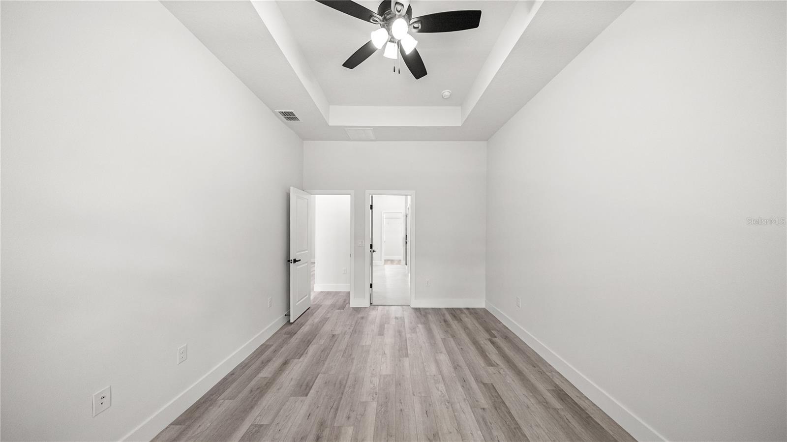 Image 26 of 41 For 4108 Heaton Terrace