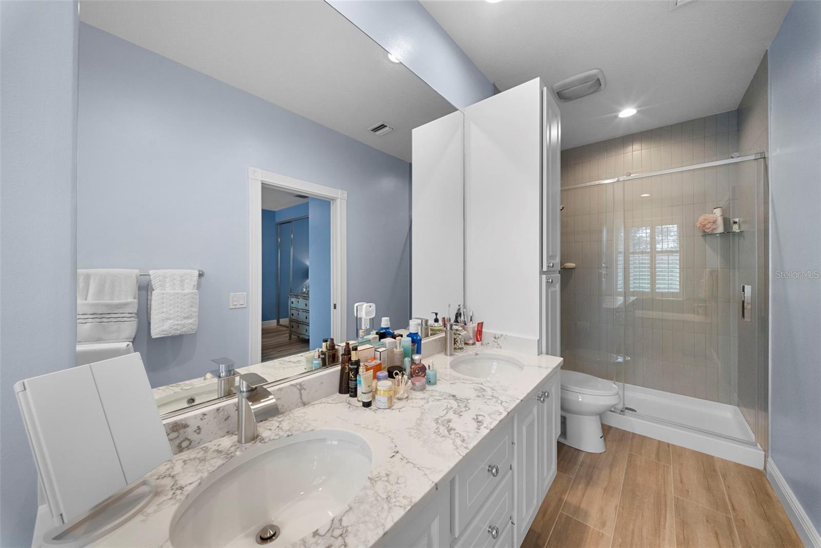 Image 18 of 71 For 7668 Bergamo Avenue