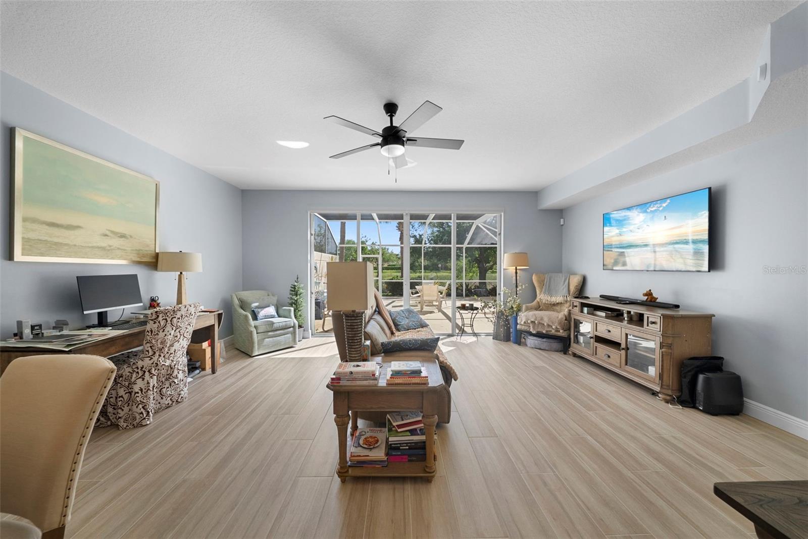 Image 4 of 71 For 7668 Bergamo Avenue