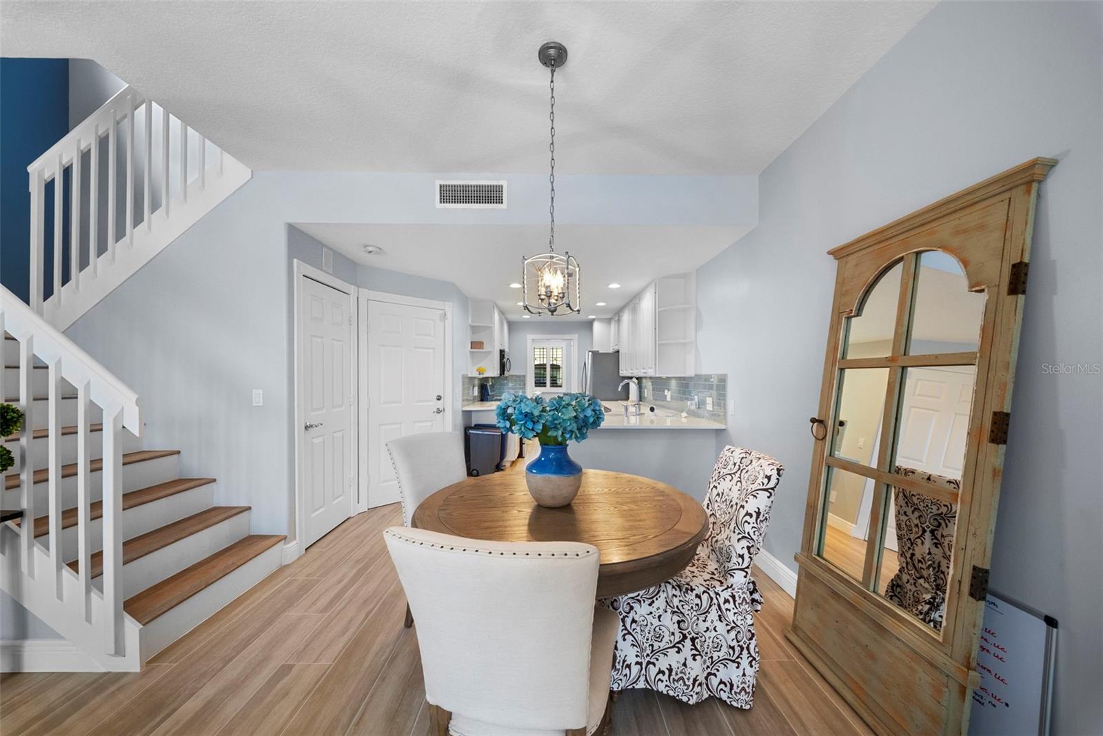 Image 7 of 71 For 7668 Bergamo Avenue