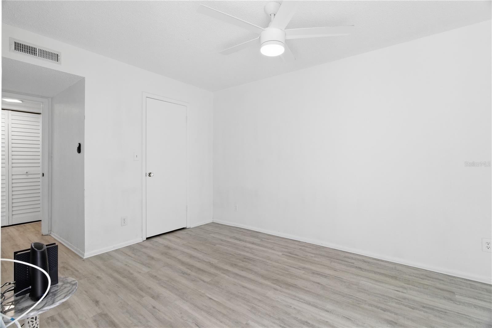 Image 14 of 39 For 2060 Marilyn Street 127