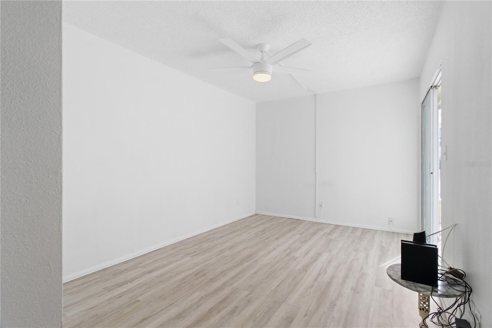 Image 15 of 39 For 2060 Marilyn Street 127