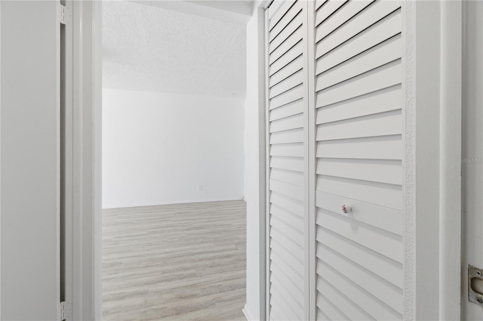 Image 20 of 39 For 2060 Marilyn Street 127