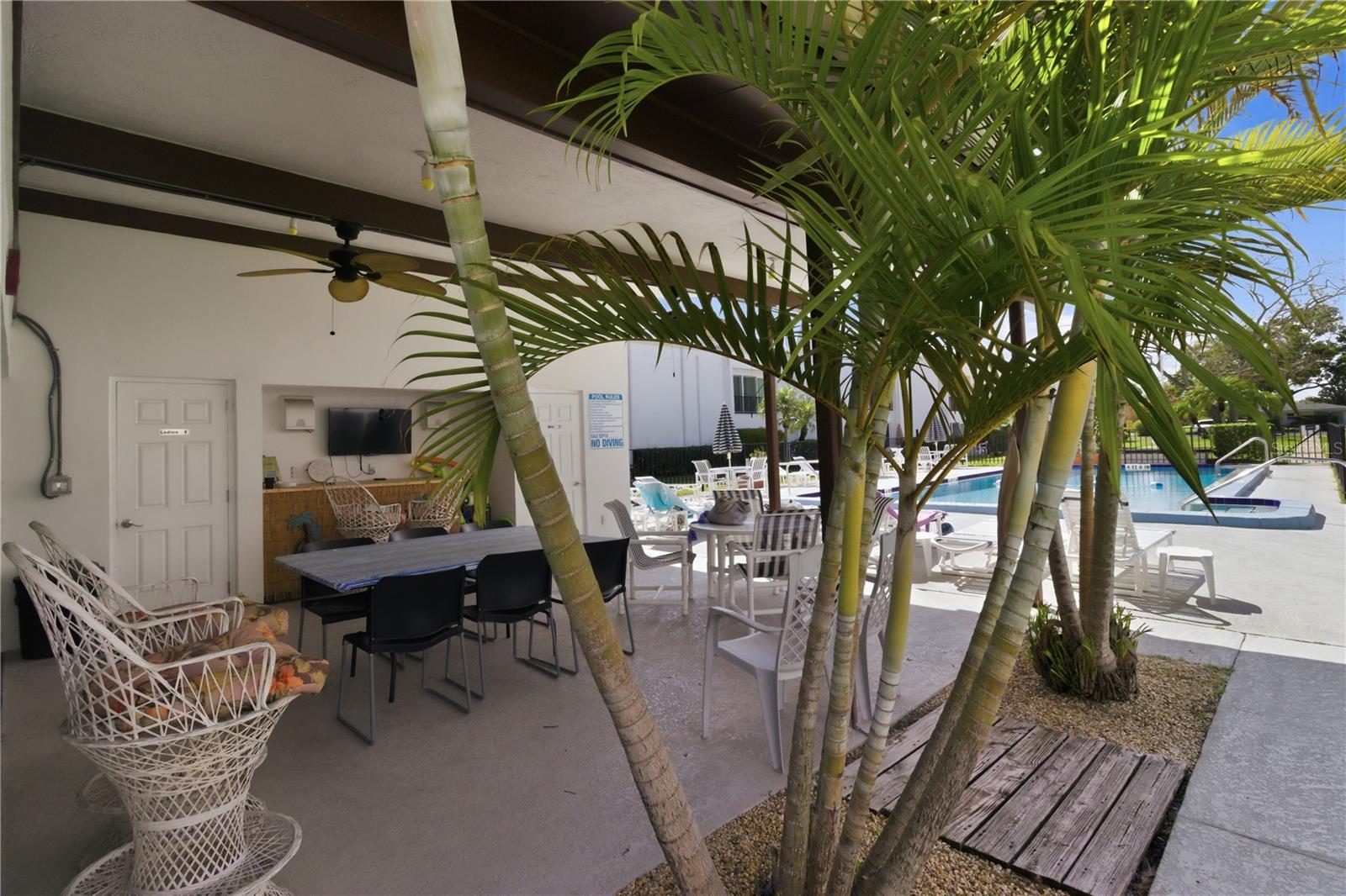 Image 25 of 39 For 2060 Marilyn Street 127