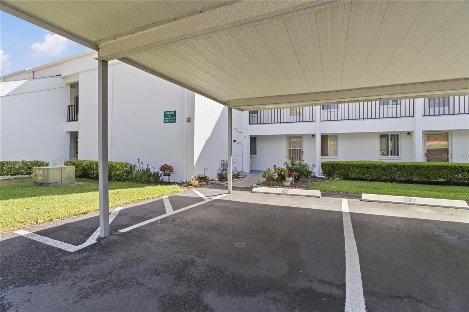 Image 33 of 39 For 2060 Marilyn Street 127