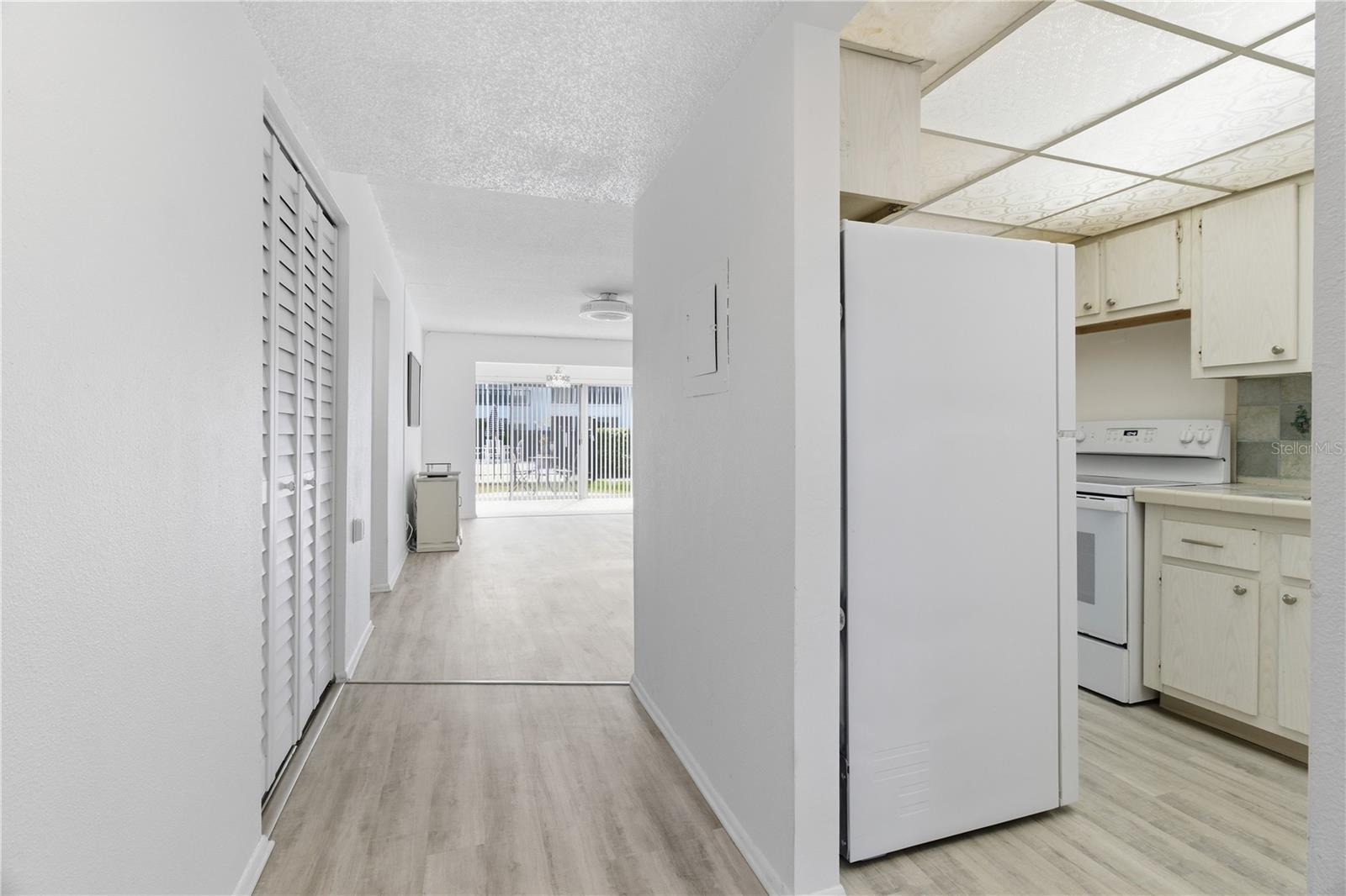 Image 5 of 39 For 2060 Marilyn Street 127