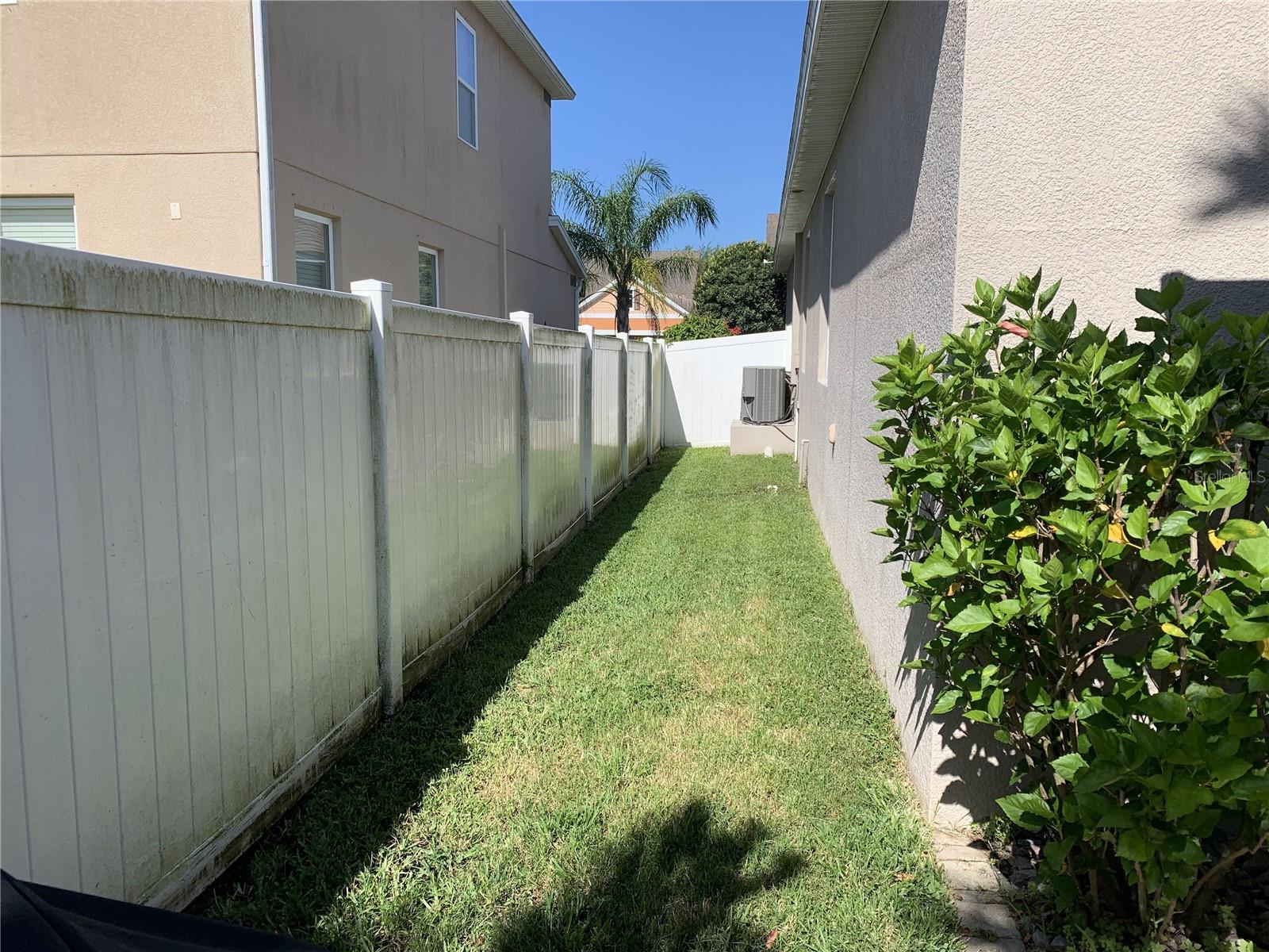 Image 12 of 15 For 7704 Desoto Street