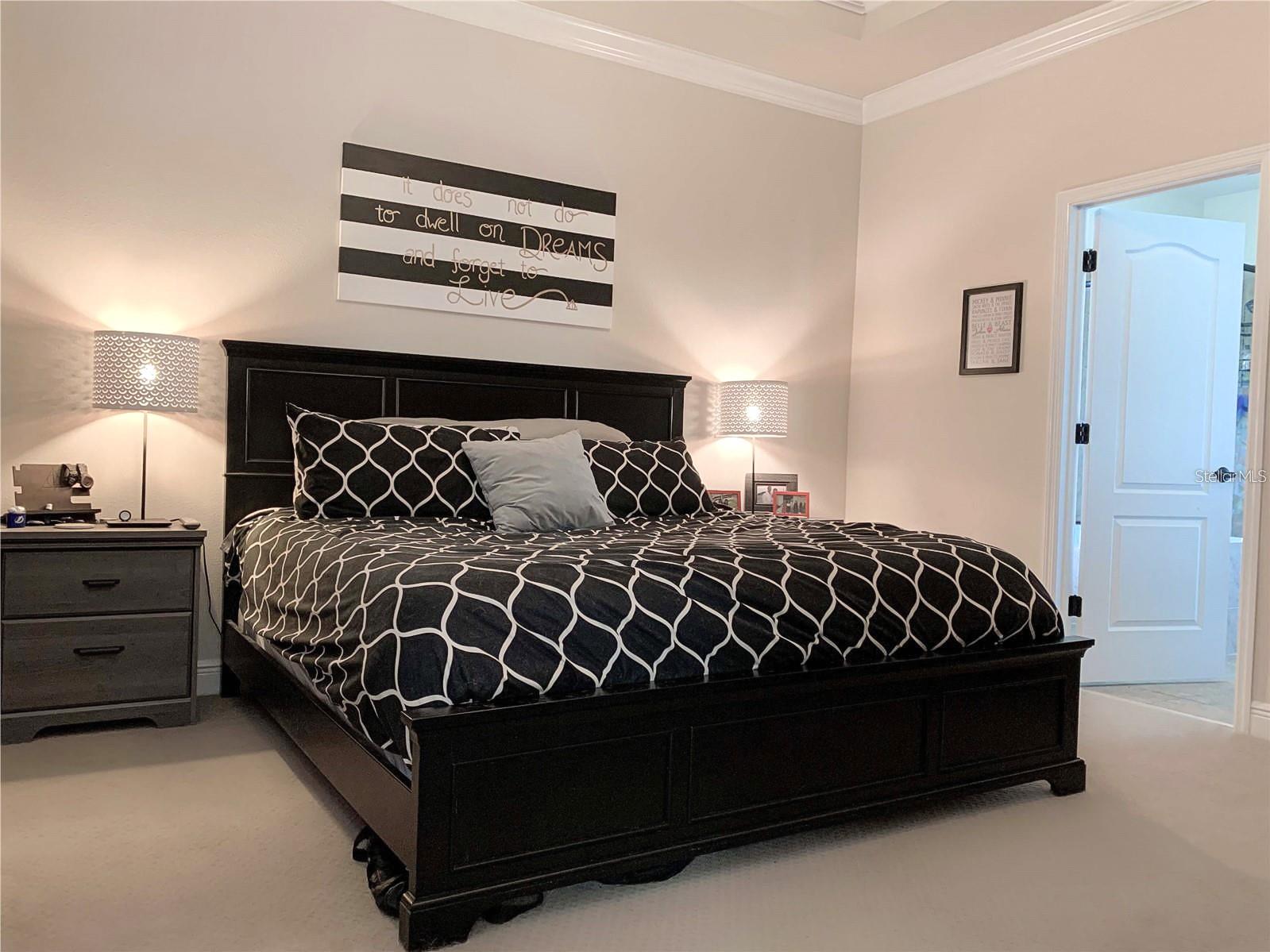 Image 7 of 15 For 7704 Desoto Street