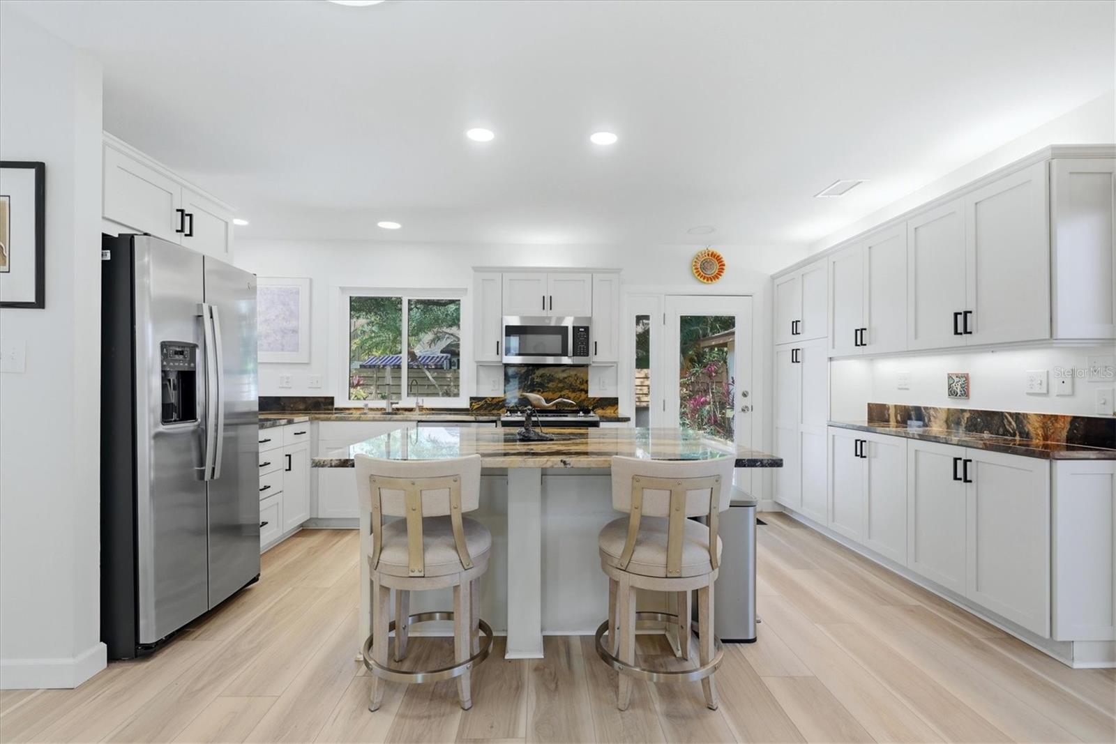 Image 21 of 55 For 2510 Nightingale Lane 54