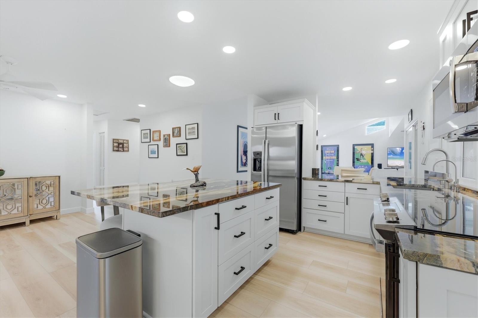 Image 24 of 55 For 2510 Nightingale Lane 54