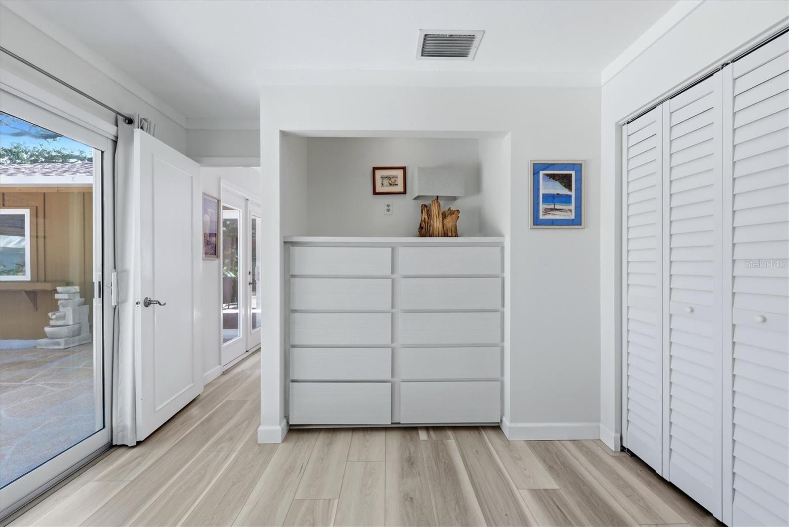 Image 26 of 55 For 2510 Nightingale Lane 54