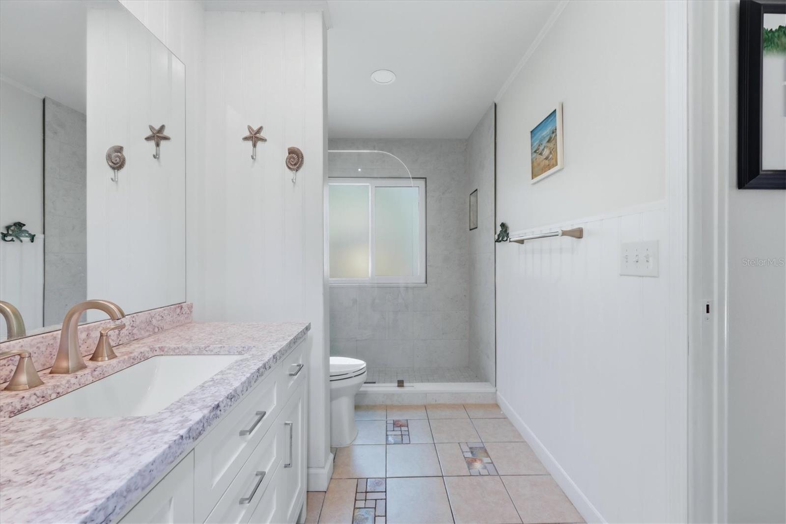 Image 31 of 55 For 2510 Nightingale Lane 54