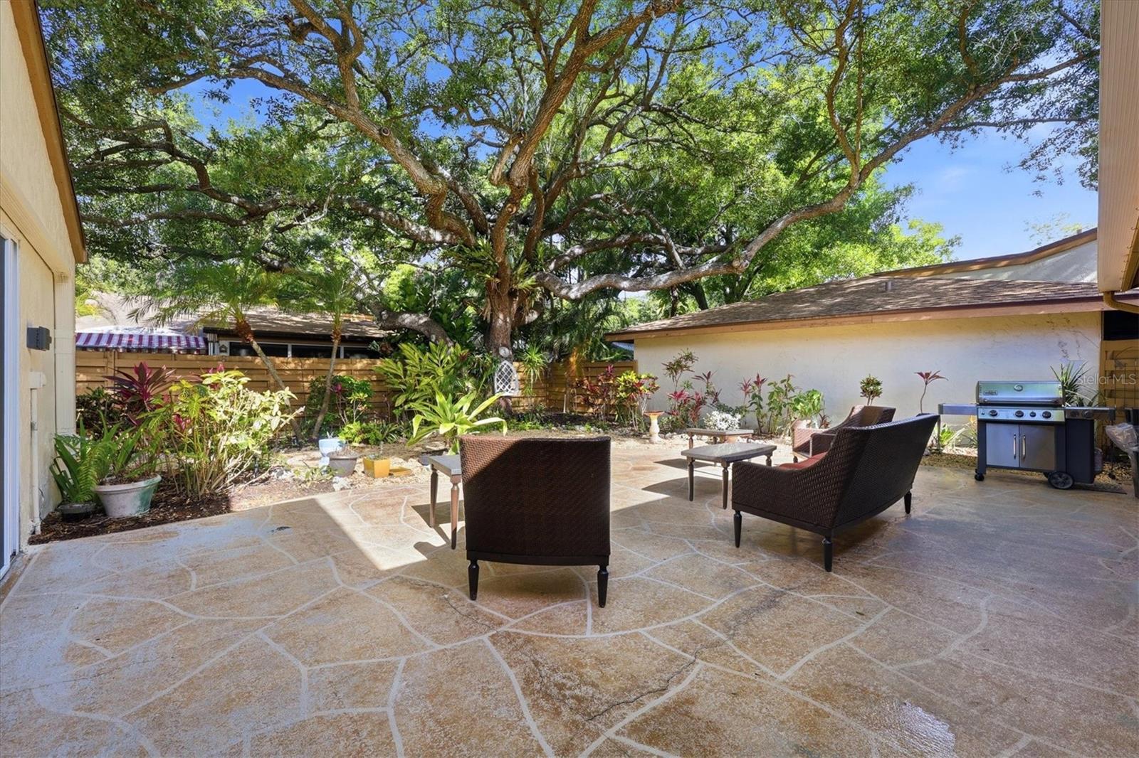 Image 38 of 55 For 2510 Nightingale Lane 54