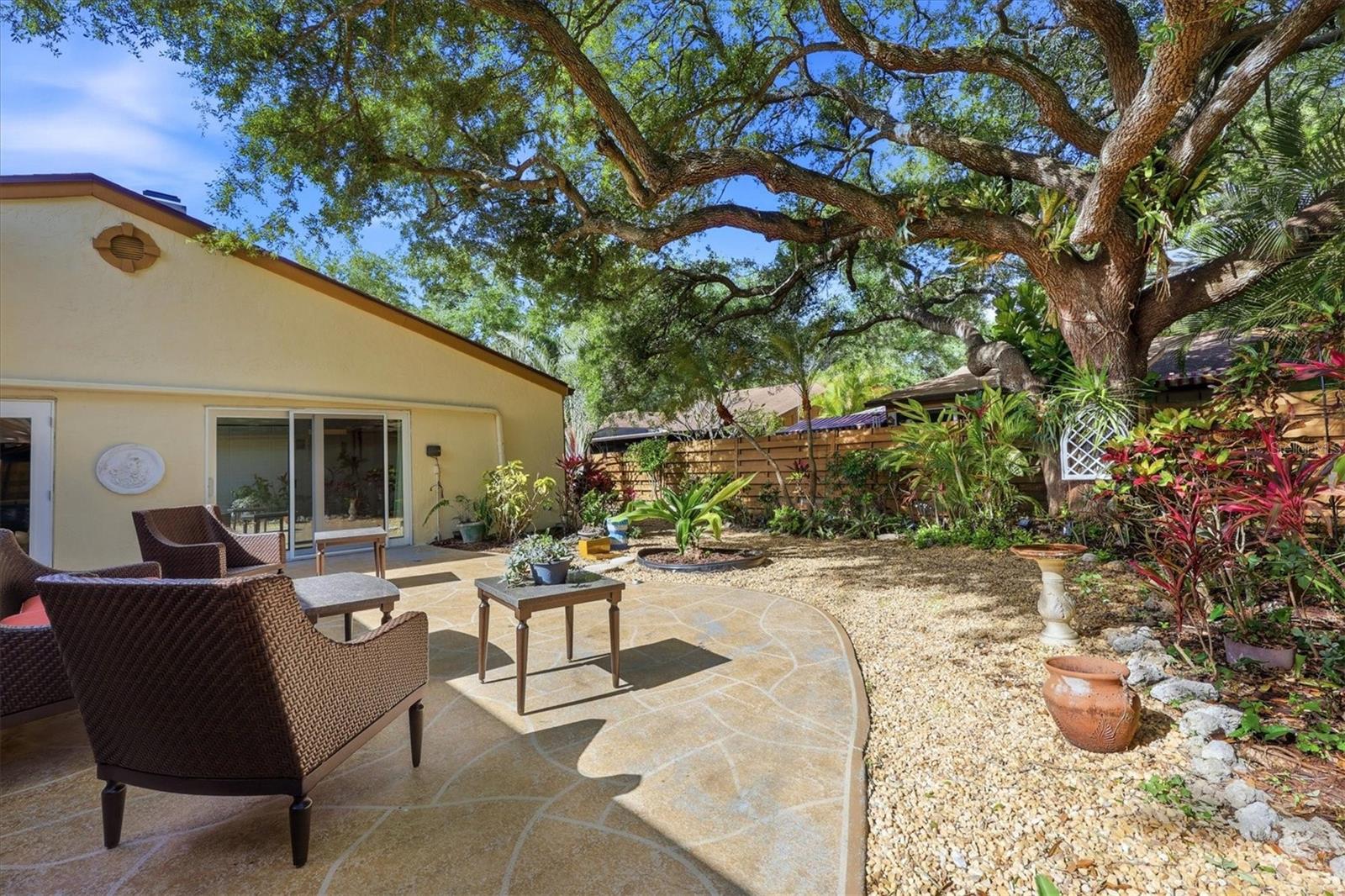 Image 39 of 55 For 2510 Nightingale Lane 54