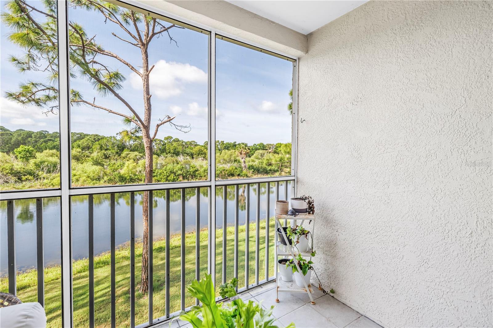 Image 16 of 33 For 8350 Wingate Drive 925