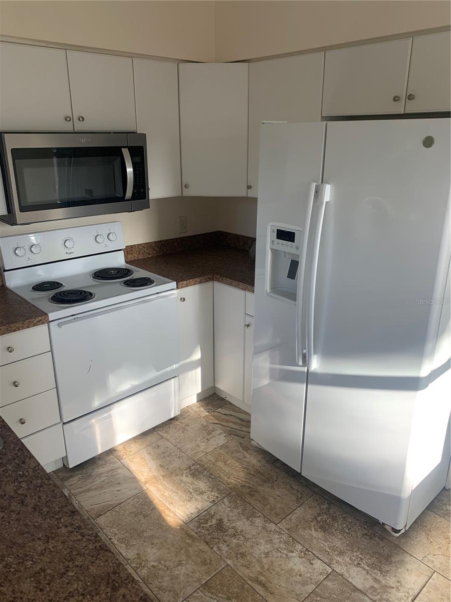 Image 6 of 13 For 365 Scott Street