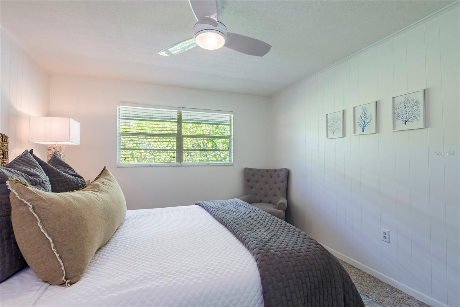 Image 39 of 83 For 107 Pine Avenue