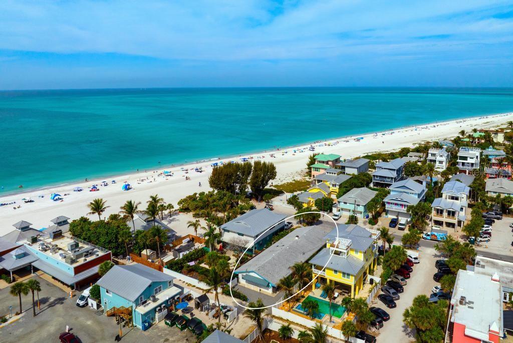 Image 4 of 83 For 107 Pine Avenue