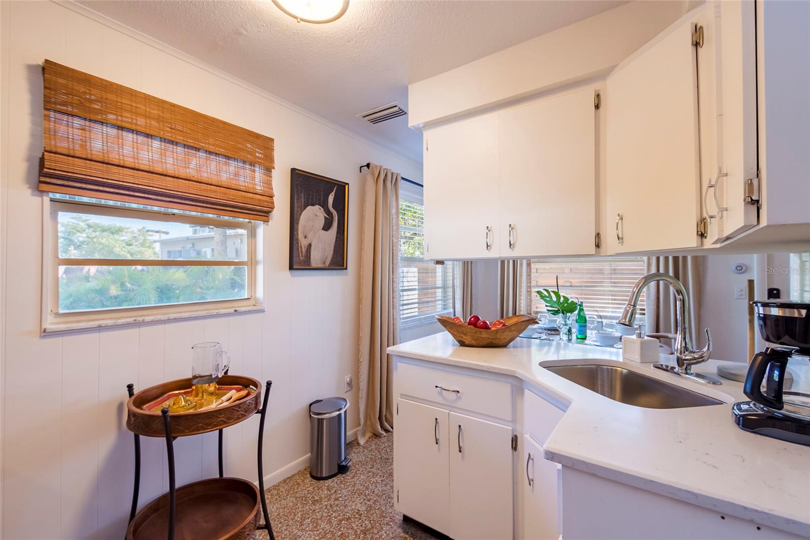 Image 58 of 83 For 107 Pine Avenue