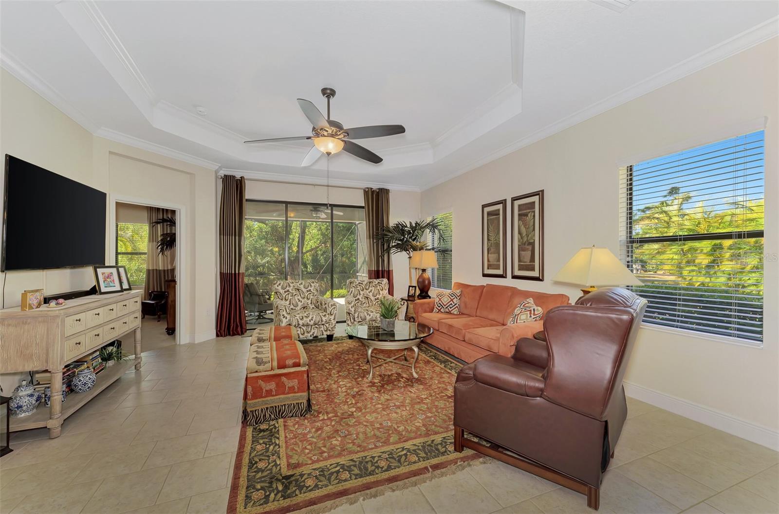 Image 12 of 32 For 1321 Backspin Drive