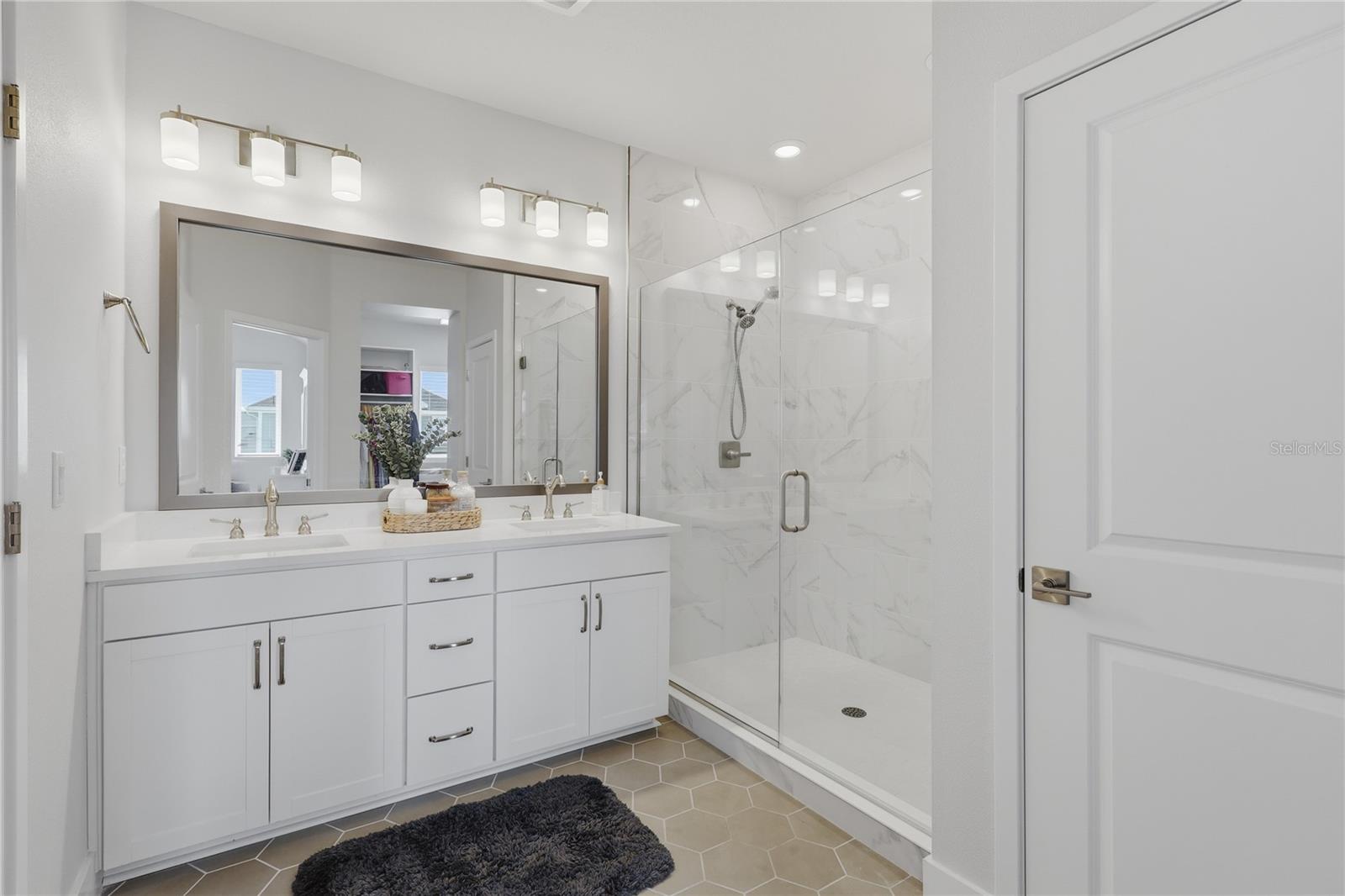 Image 21 of 49 For 7221 Sutton Lane