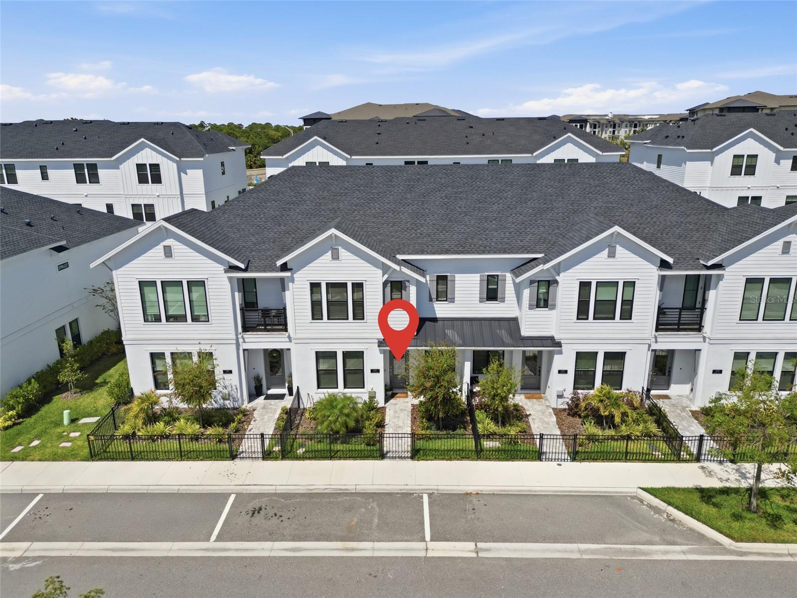 Image 38 of 49 For 7221 Sutton Lane